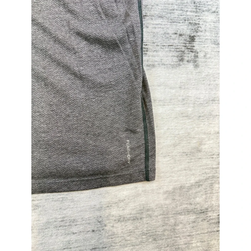 The North Face Mens FlashDry‎ Short Sleeve Training Shirt Heather Gray Medium